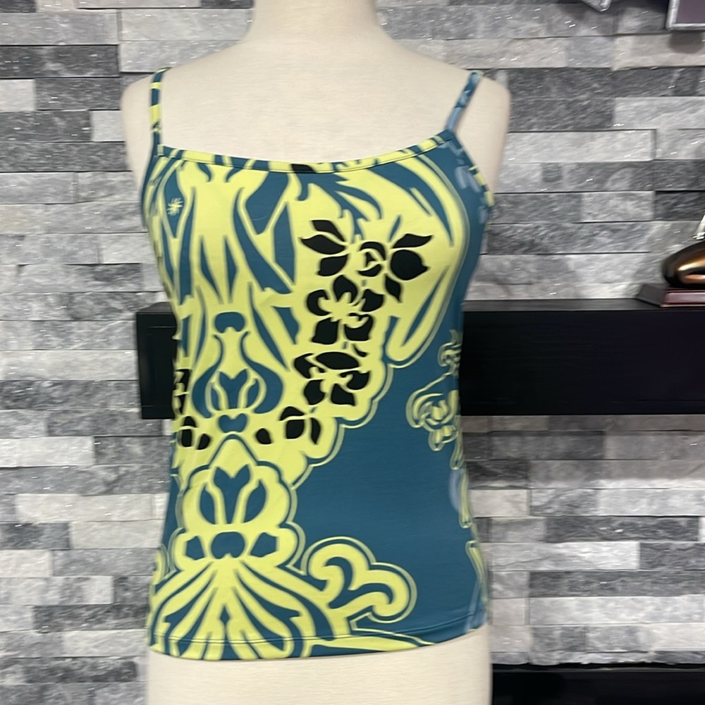 Athleta women's multi-colored floral print padded underwire sports bra top 34C